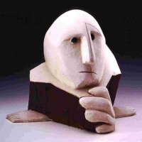 Der Denker (Keramik, 28 x 40 x 25 cm)